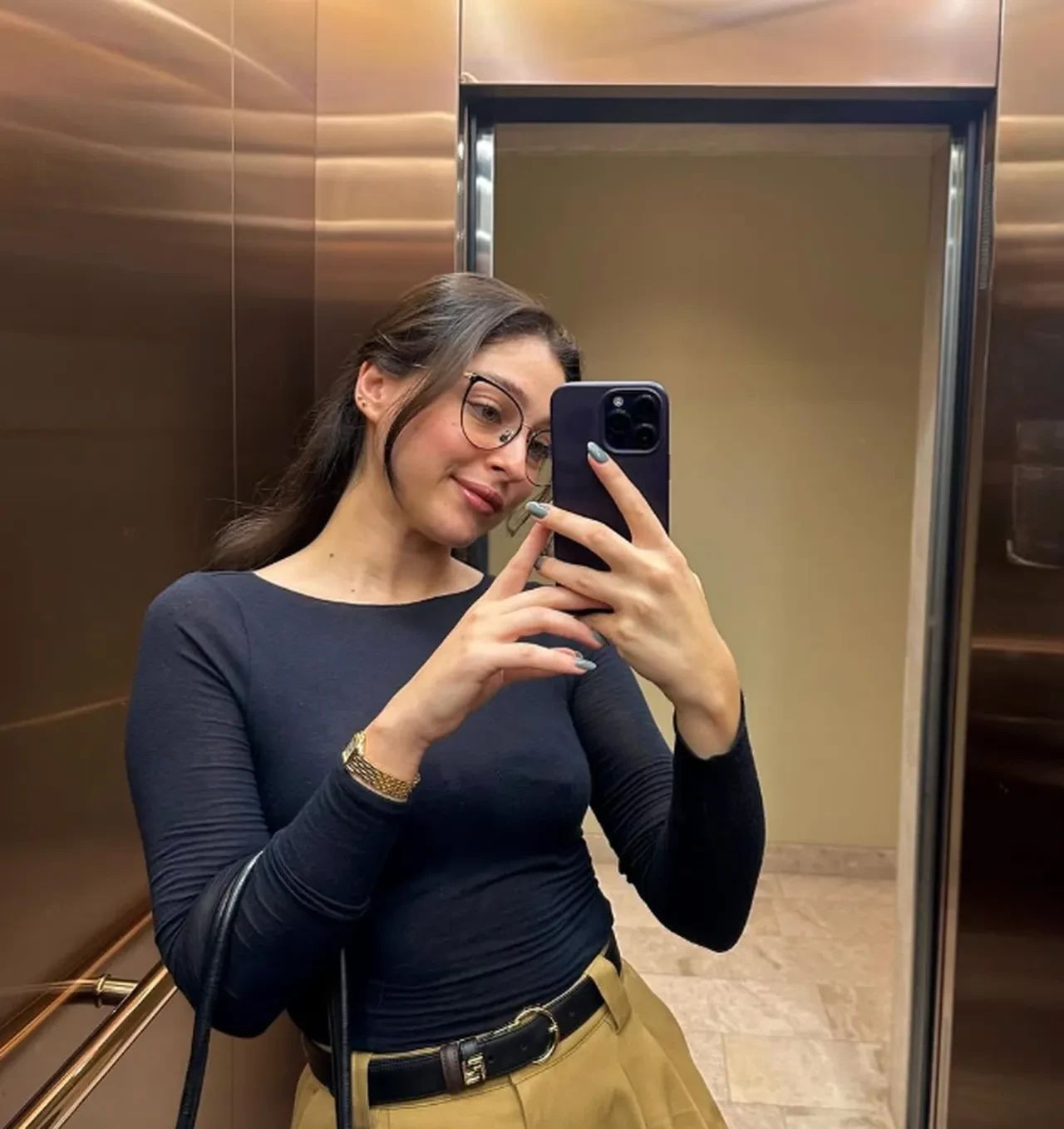 Güller ve Günahlar dizisi setinde kaza! Ünlü oyuncu Cemre Baysel’den korkutan haber - Sayfa 2