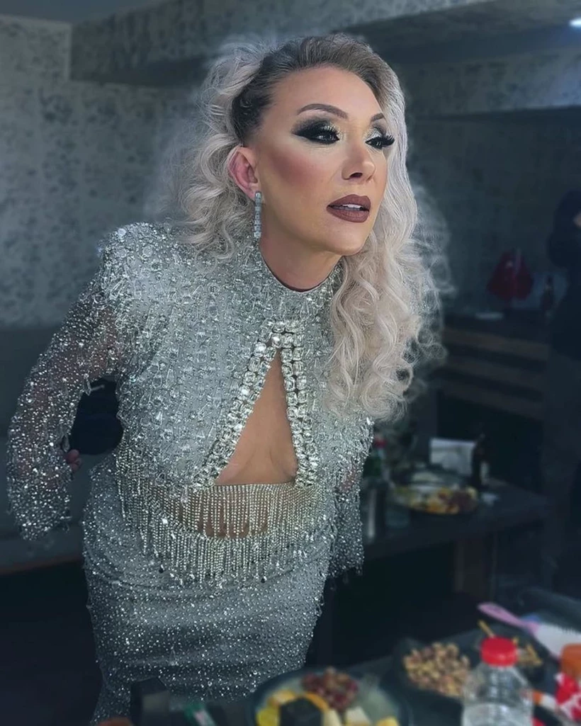 Güllü'nün büyük dramı... Niçin hapis yattı... Deniz Seki açıkladı: 'Onu ellerimle besledim' - Sayfa 1