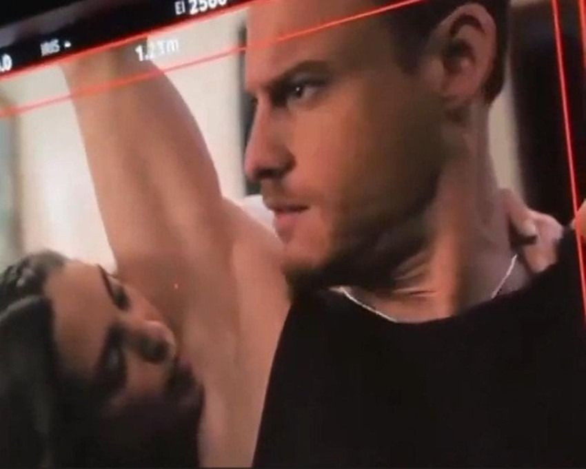 ''Koltuk altı'' sahnesi sosyal medyayı karıştırdı... Netflix dizisinde şoke eden an! - Sayfa 2