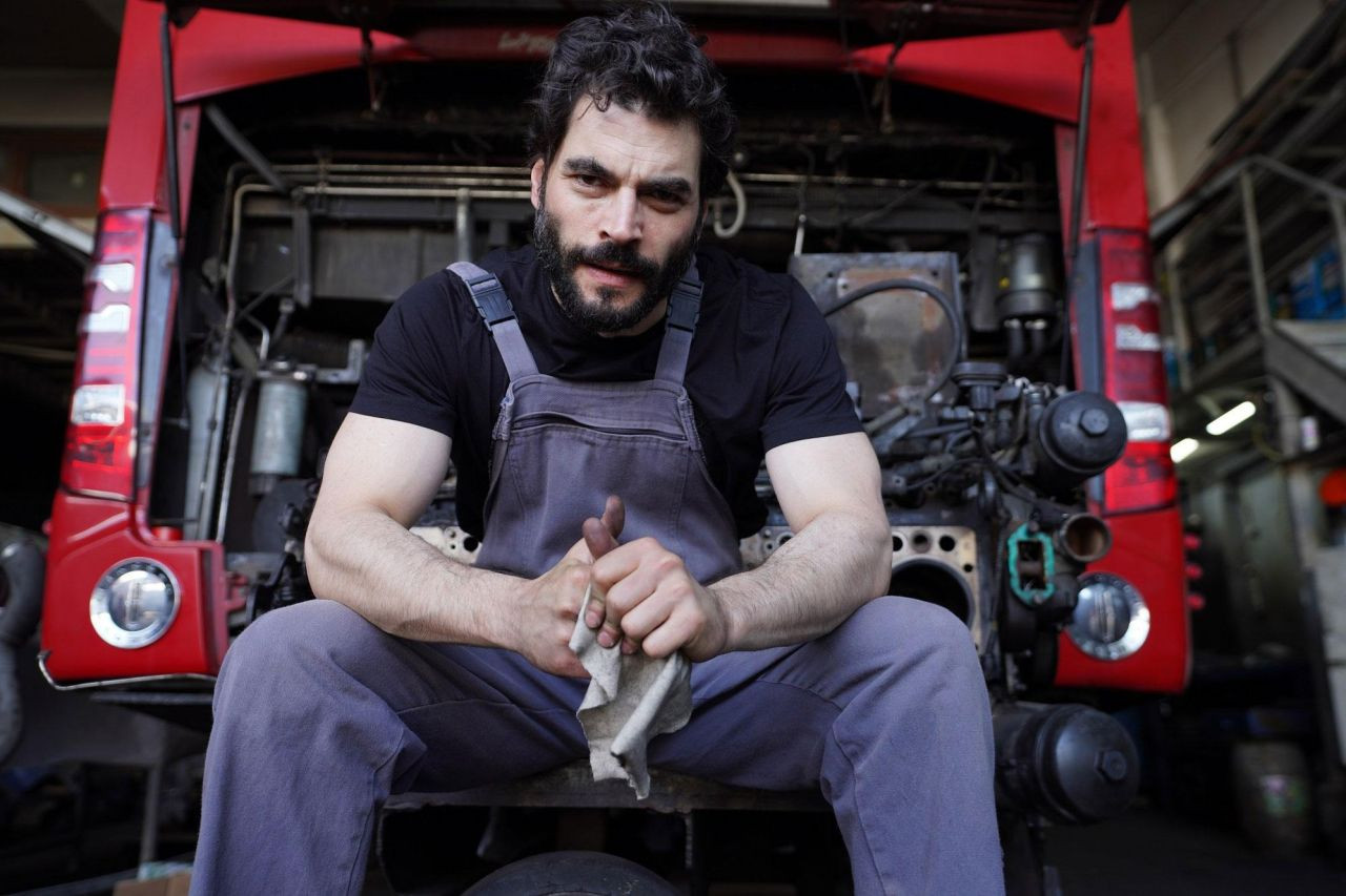 130 kiloluk Akın Akınözü'yü gören şoke oldu! Ünlü oyuncunun bilinmeyen hikâyesi - Sayfa 4