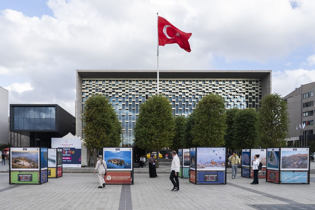 "Gökyüzünden Türkiye Fotoğrafları" İstanbul'da... - Sayfa 1