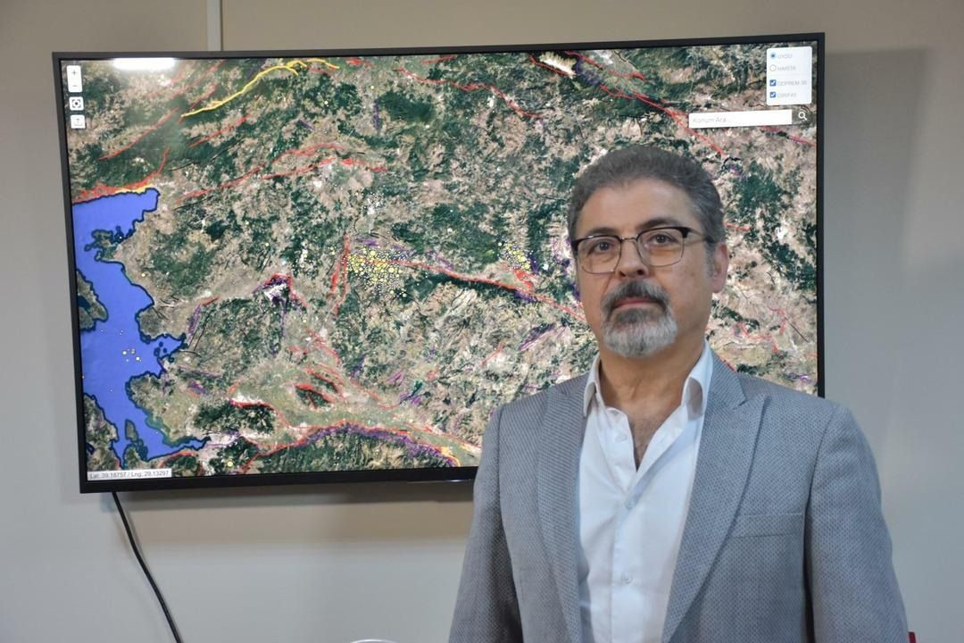 Prof. Dr. Sözbilir’den kritik uyarı: “Ölü faylar uyandı, deprem zinciri sürebilir” - Sayfa 1