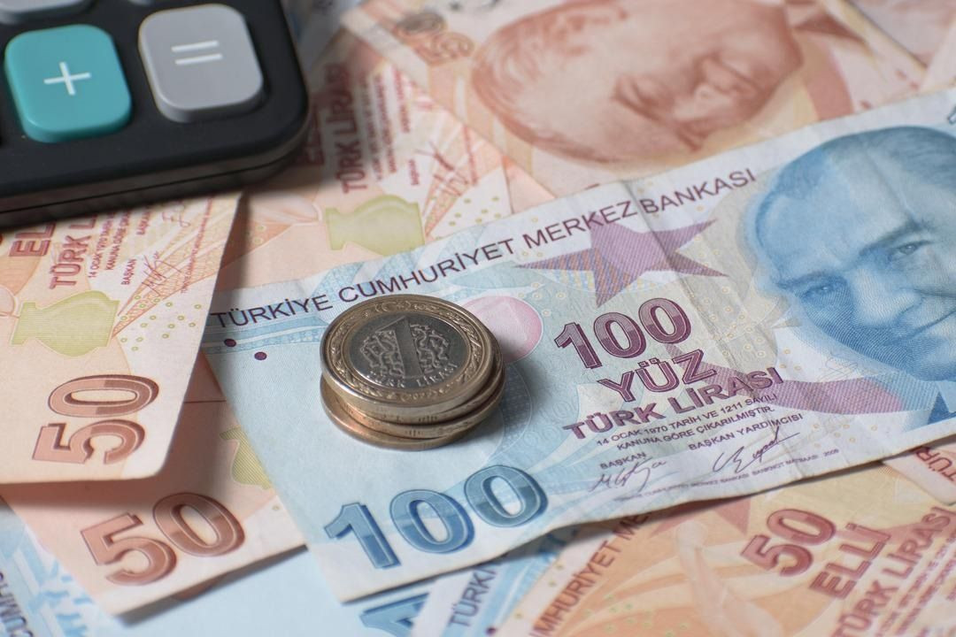 Memur ve emekli için 3 aylık enflasyon farkı belli oldu! Ocak zammı için en güncel tablo - Sayfa 1