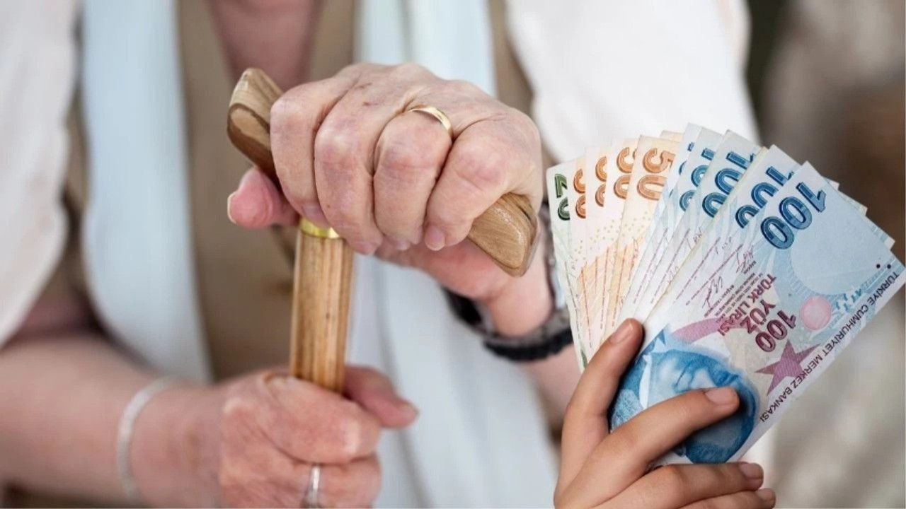 65 yaş aylığına yeni düzenleme geliyor! Nafaka alanlar yararlanabilecek mi? - Sayfa 1