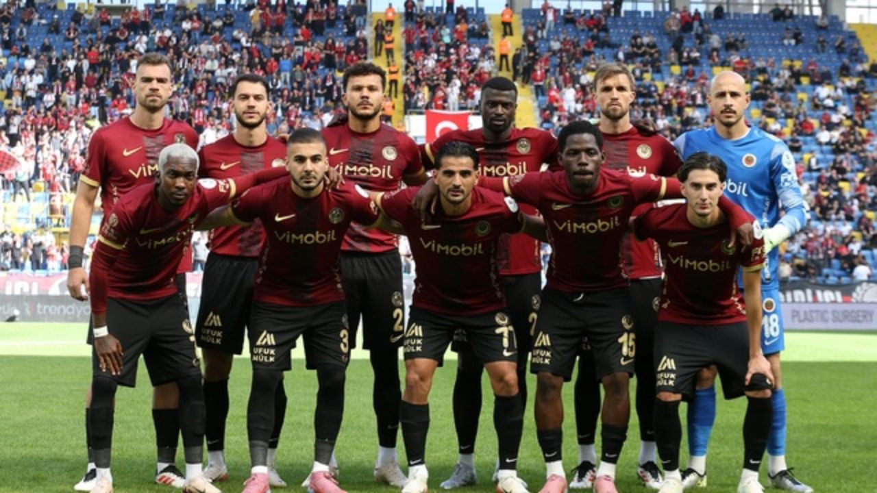 Süper Lig’de şampiyonluk ihtimalleri açıklandı! İşte takımların toplayacağı puan ve sıralama… - Sayfa 3