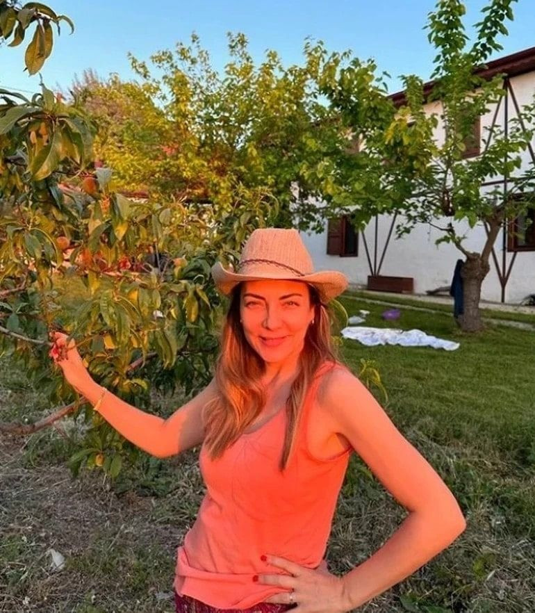 Deprem korkusu ünlü oyuncuyu evinden etti! “Maalesef fay hattı üzerinde” - Sayfa 2