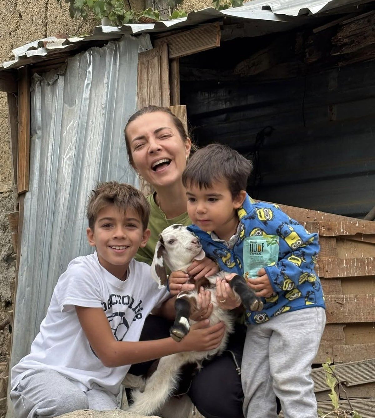 Deprem korkusu ünlü oyuncuyu evinden etti! “Maalesef fay hattı üzerinde” - Sayfa 4