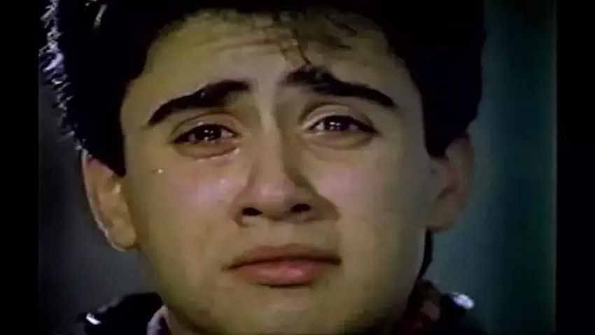 Yıllar sonra sahneye çıkan Emrah'ın yeni imajı herkesi şaşırttı... O ünlü isme benzetildi... - Sayfa 2