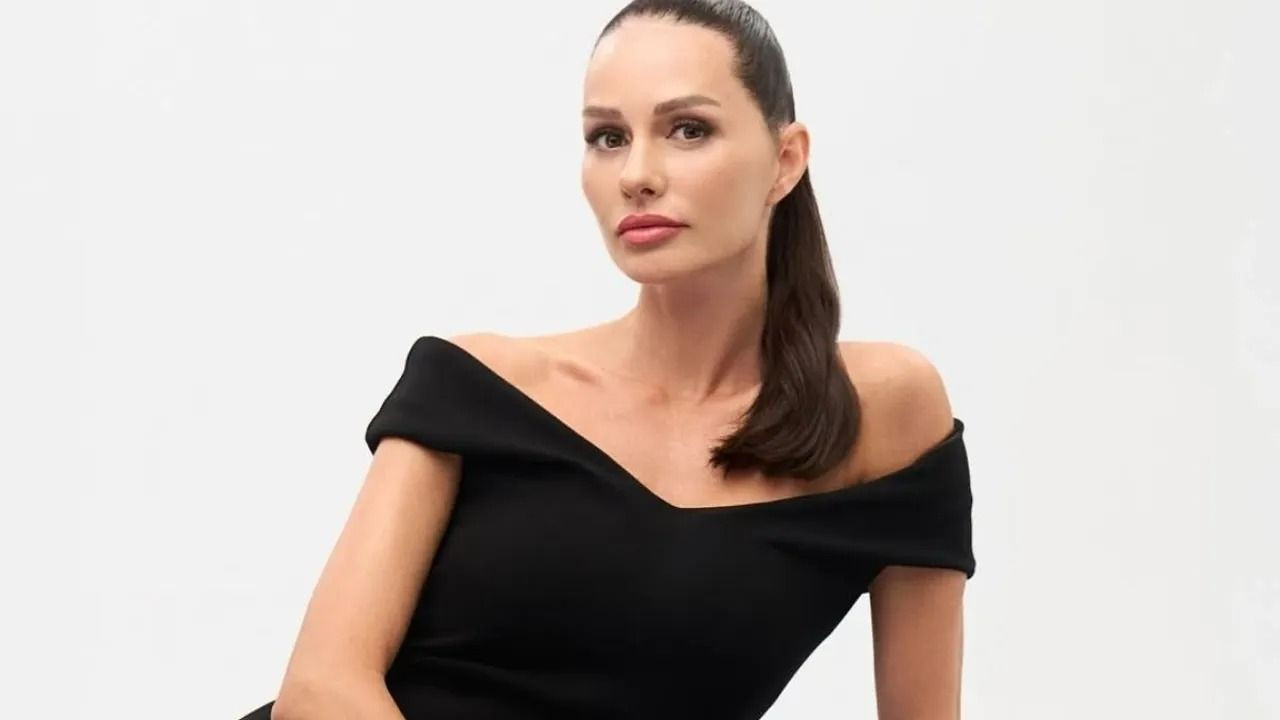 Yasemin Ergene boşanma sonrası parladı! Beyaz şortlu pozları olay oldu - Sayfa 3