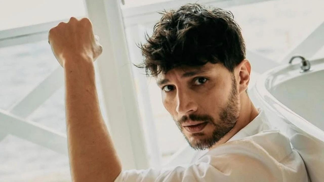 “Halef”in yıldızı İlhan Şen sevgilisiyle davette! Sosyal medya karıştı: "Annesi sandım" - Sayfa 3