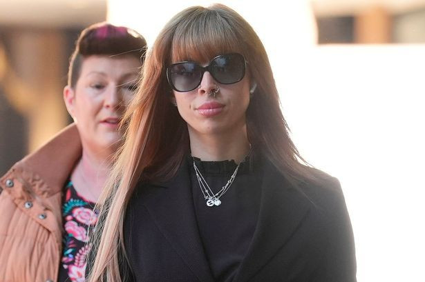 Gardiyan ve mahkum mescidde cinsel ilişkiye girmek için kapıya adam dikmiş - Sayfa 5