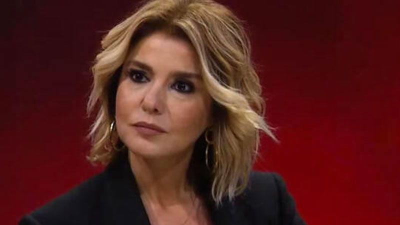 Gülben Ergen'i görenler gözlerine inanamadı! Bornozuyla hamburgerciye gitti - Sayfa 1