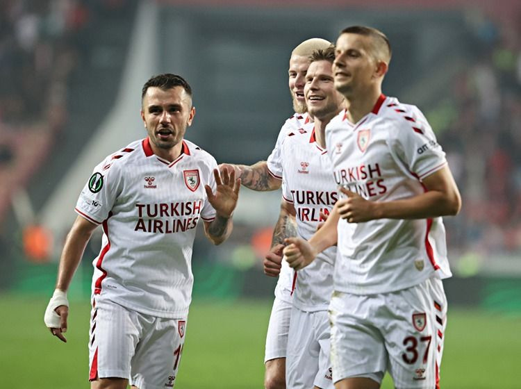 Ekranda futbol fırtınası! Fenerbahçe ve Samsunspor reytingleri süpürdü! - Sayfa 4