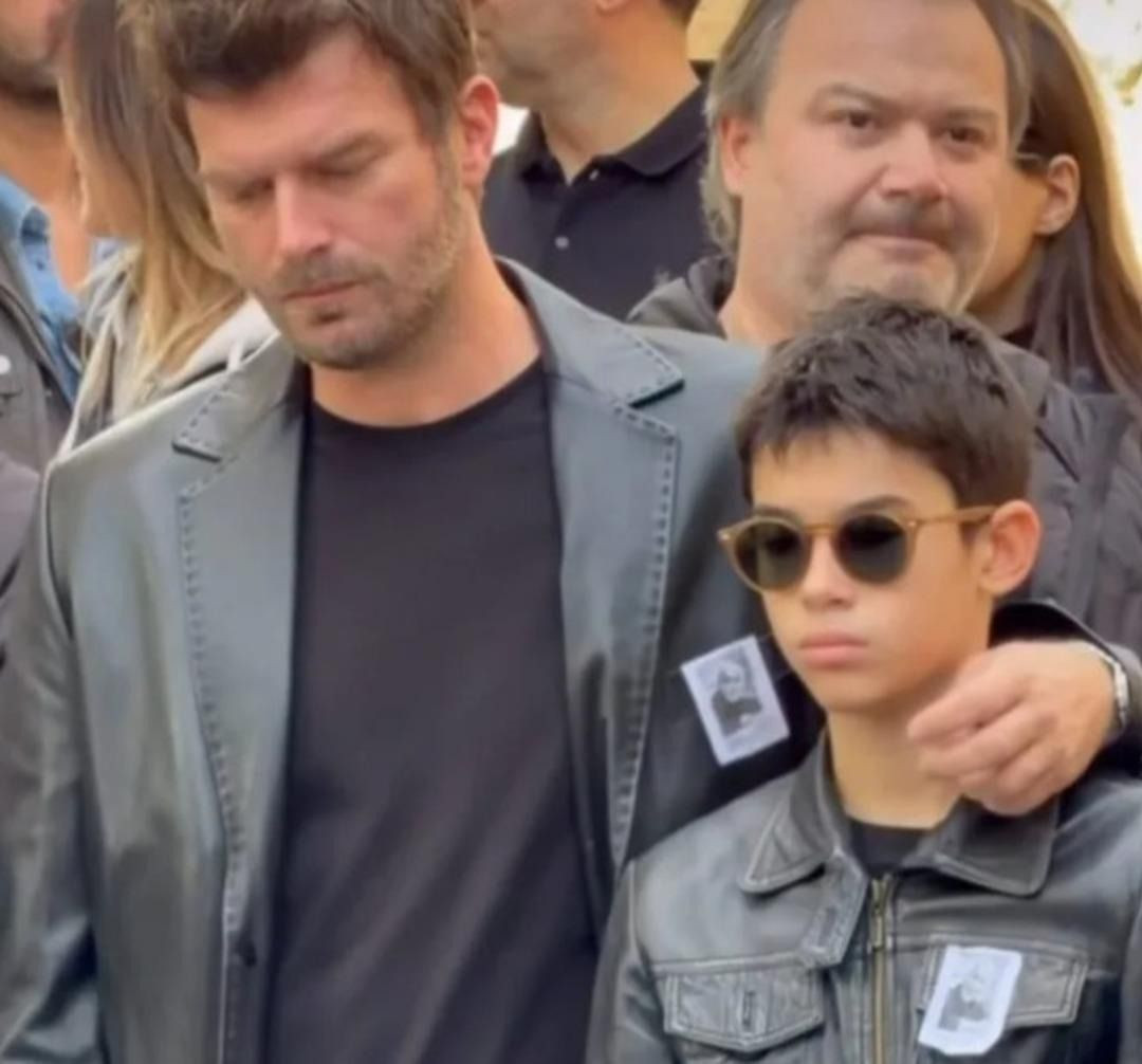 Kıvanç Tatlıtuğ dostu Kıvanç Kasabalı'yı acı gününde yalnız bırakmadı! Oğlu Can'ı teselli etti! - Sayfa 4