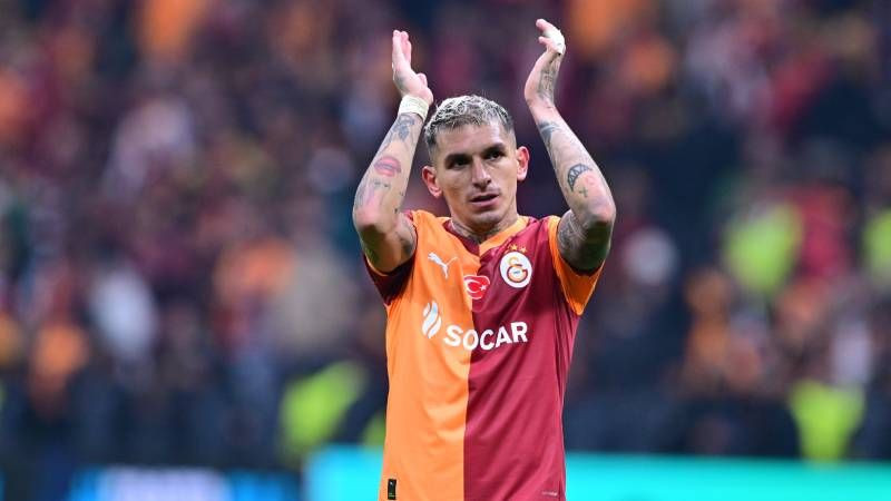 Hızına yetişilmiyor: Lucas Torreira'da Demet Özdemir'e yakın takip - Sayfa 2