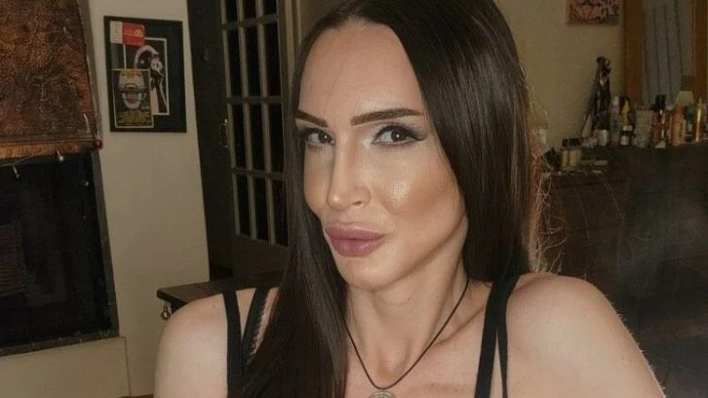 Çukur dizisinde mafyaydı! Meli Bendeli'nin itirafı sosyal medya gündem oldu! 'Eskortluk yapıyorum' - Sayfa 4