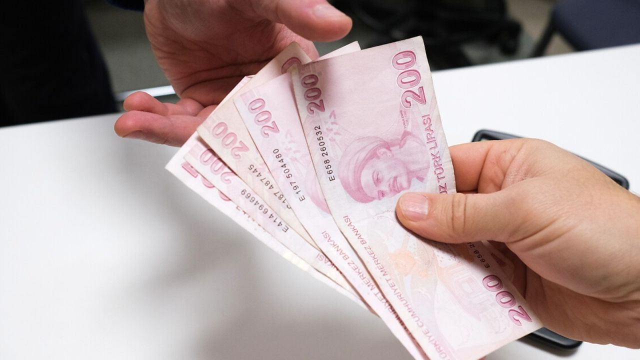 2026 EMEKLİ SEYYANEN ZAM ARTIŞI SON DURUM || SSK BAĞKUR EMEKLİ SANDIĞI seyyanen zam artışı olur mu? - Sayfa 3