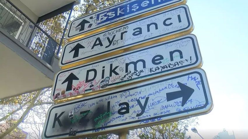 Ankara’da ‘Kızılay tabelası' akımı: Fotoğraf için il değiştiren var! - Sayfa 4