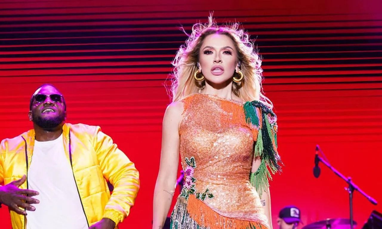 Ünlülerin yılbaşı sahne ücretleri belli oldu! İşte en çok kazanacak o sanatçı… - Sayfa 23