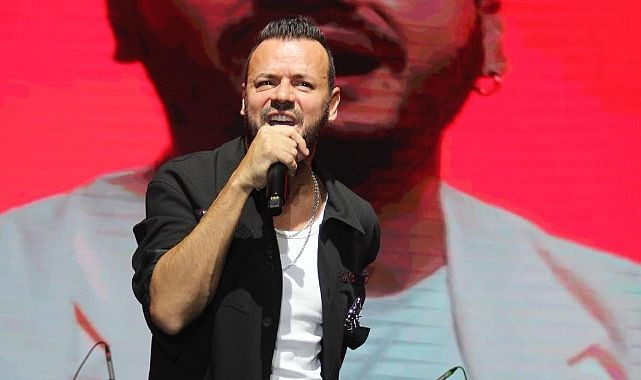 Ünlülerin yılbaşı sahne ücretleri belli oldu! İşte en çok kazanacak o sanatçı… - Sayfa 7