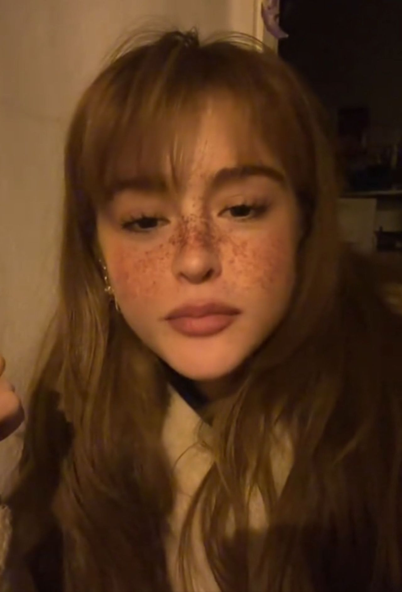 Asena Keskinci’den Evrim Akın hakkında şok iddialar! "Yıllardır babamla birlikte aynı evde yaşıyor" - Sayfa 4