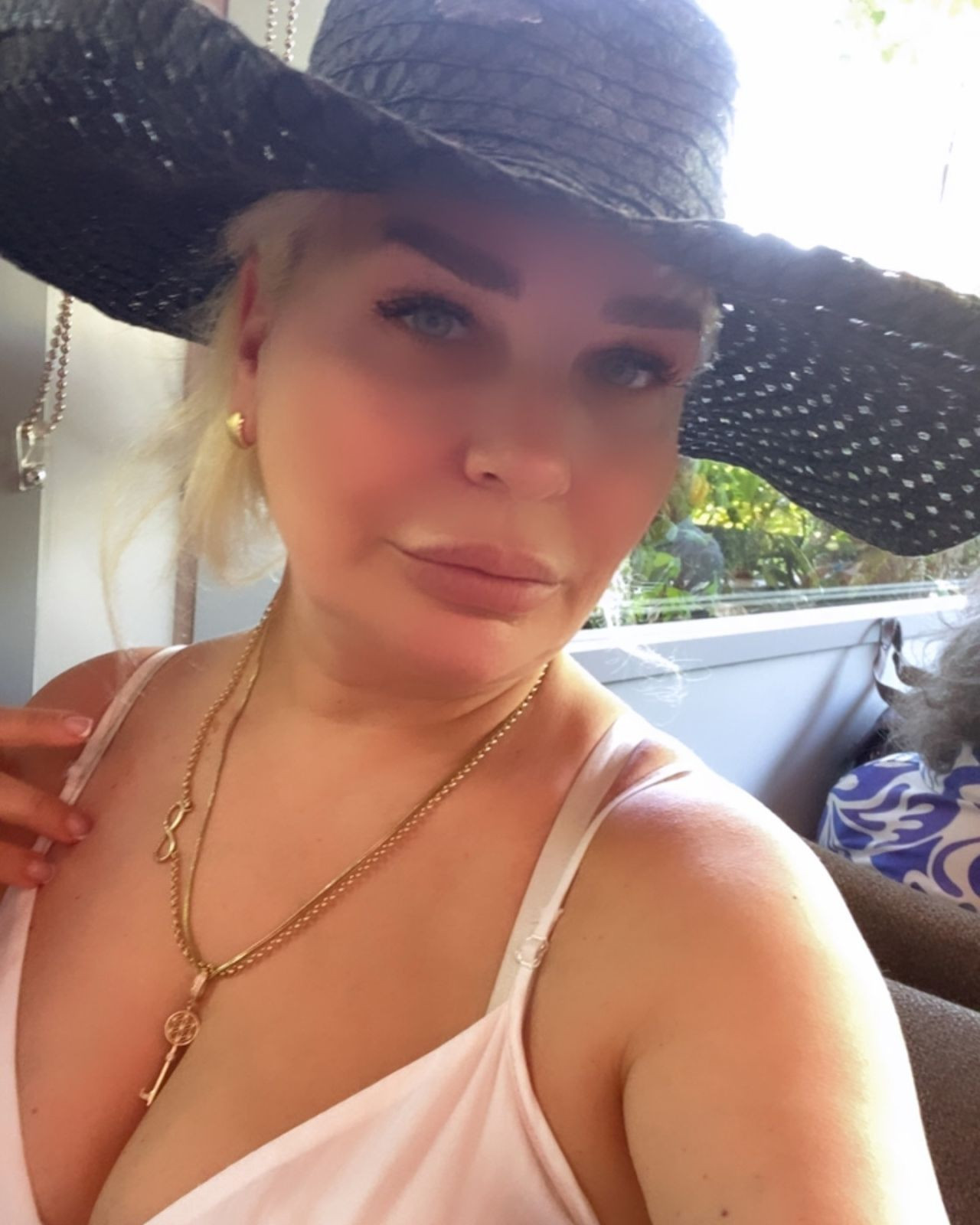 Arzu Yurter kimdir? Bez Bebek seti makyözü Arzu Yurter, Evrim Akın hakkında ne dedi? - Sayfa 4