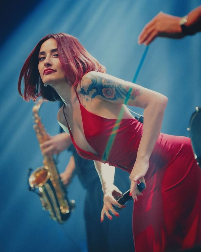 Bir ay önce ''severek'' boşanmıştı... Melek Mosso yeni aşklara kapılarını açtı! - Sayfa 8