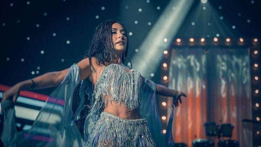 Bir ay önce ''severek'' boşanmıştı... Melek Mosso yeni aşklara kapılarını açtı! - Sayfa 1