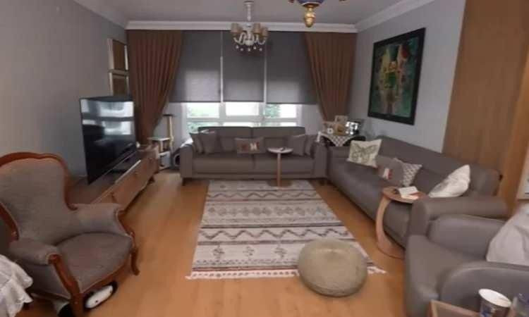 Sevinç Erbulak'ın mütevazı evini gören şoke oluyor!  Bütün aile bir arada yaşıyor! - Sayfa 4