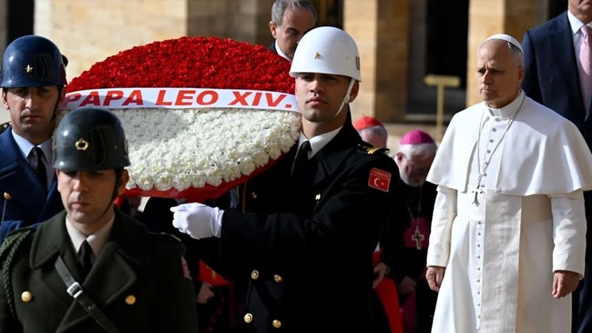 Papa'nın Cumhurbaşkanı Erdoğan'a çağrısı dünya basınında ! "Türkiye'nin bölgesel gücü" - Sayfa 2