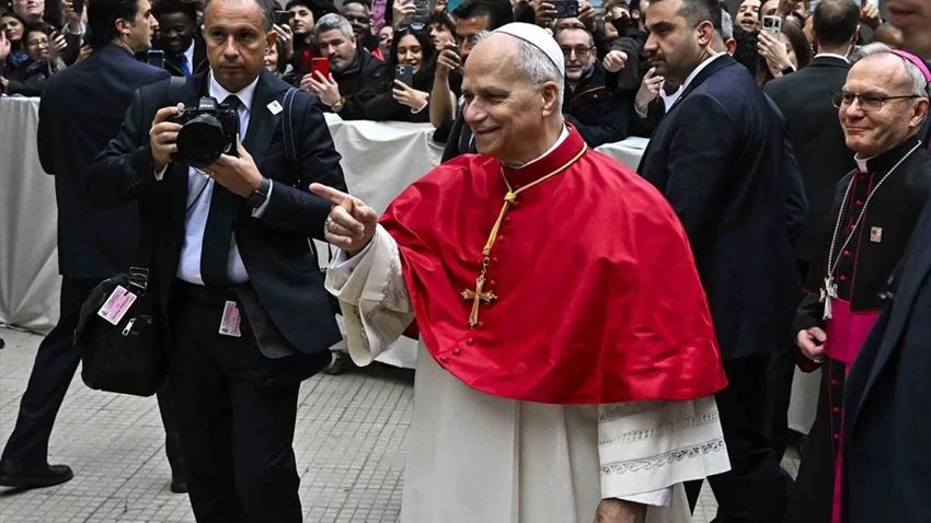 Papa 14'üncü Leo İznik'te tarihi Bazilika'da! 1700 yıllık ayine katıldı - Sayfa 2