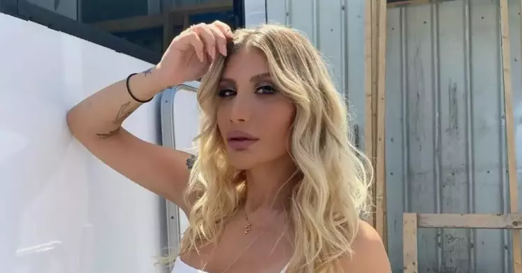 İrem Derici'den takipçisine olay yanıt! 'Bu kadar çaresiz misin?' - Sayfa 4