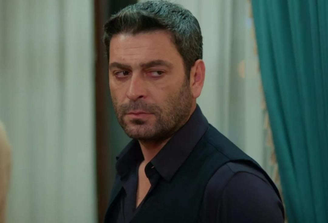 Ozan Akbaba gençlik haliyle olay oldu! 'Ağır abi tipinden' eser yok! - Sayfa 3