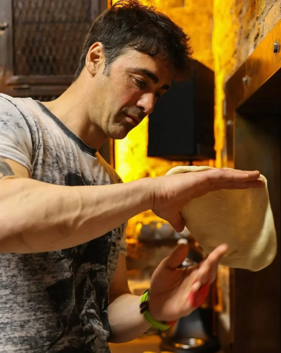 İstanbul'u terk etmişti: Sarp Levendoğlu'nun son hali şaşırttı - Sayfa 4