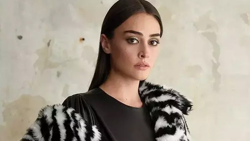 Esra Bilgiç'ten, üç dev marka ile anlaşma! Peş peşe 3 reklam filmi geliyor... - Sayfa 4