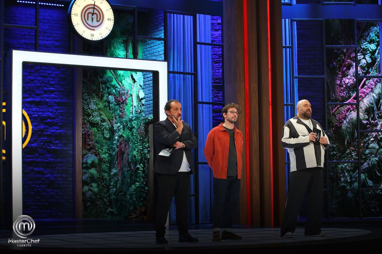 MasterChef'te üçüncü ceketin sahibi belli oldu! İkinci kaşık atıldı... - Sayfa 3