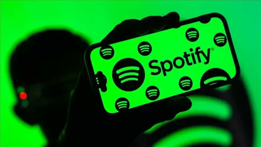 Spotify Wrapped 2025 yayınlandı: Türkiye'de bu yıl en çok dinlenenler belli oldu! - Sayfa 1