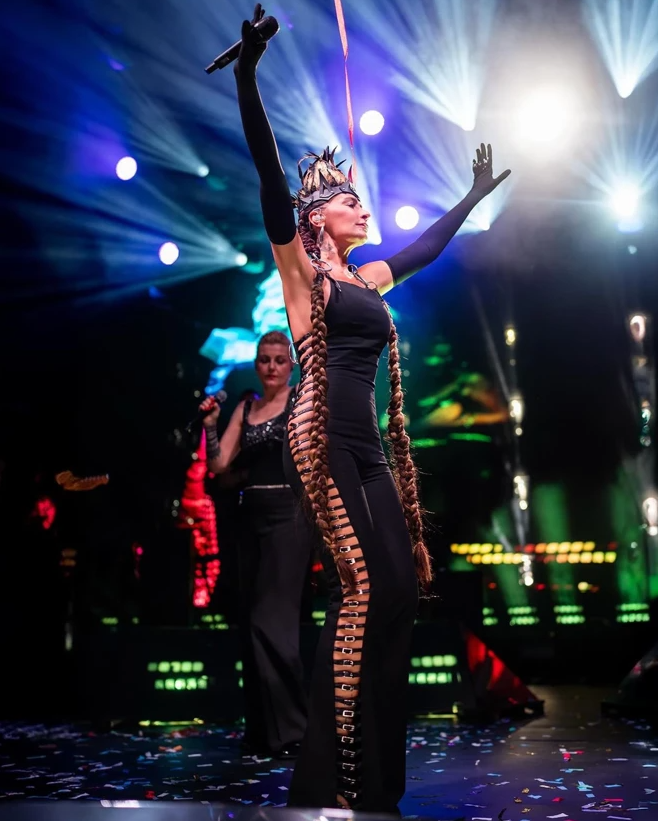 Sıla’nın botokslu hali ortaya çıktı: Eleştiri yağmuruna tutuldu - Sayfa 4