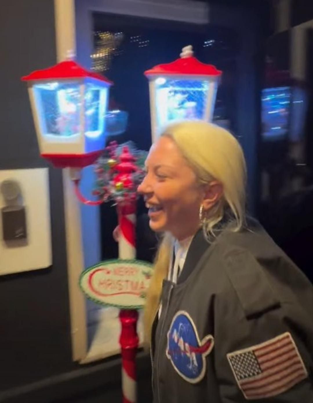 Ece Seçkin villasını yılbaşı ağacına çevirdi! Ultra lüks eviyle gündem oldu... - Sayfa 3