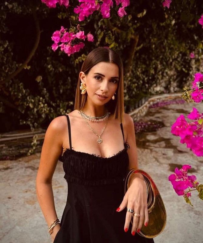 Buse Terim yeni aşka yelken açtı! Sosyal medya hesabından ilan etti - Sayfa 1