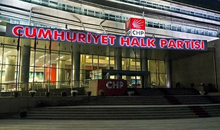 Özgür Özel’in masasındaki son anket ortaya çıktı! CHP’nin oyu azalırken AK Parti’nin artıyor… - Sayfa 18