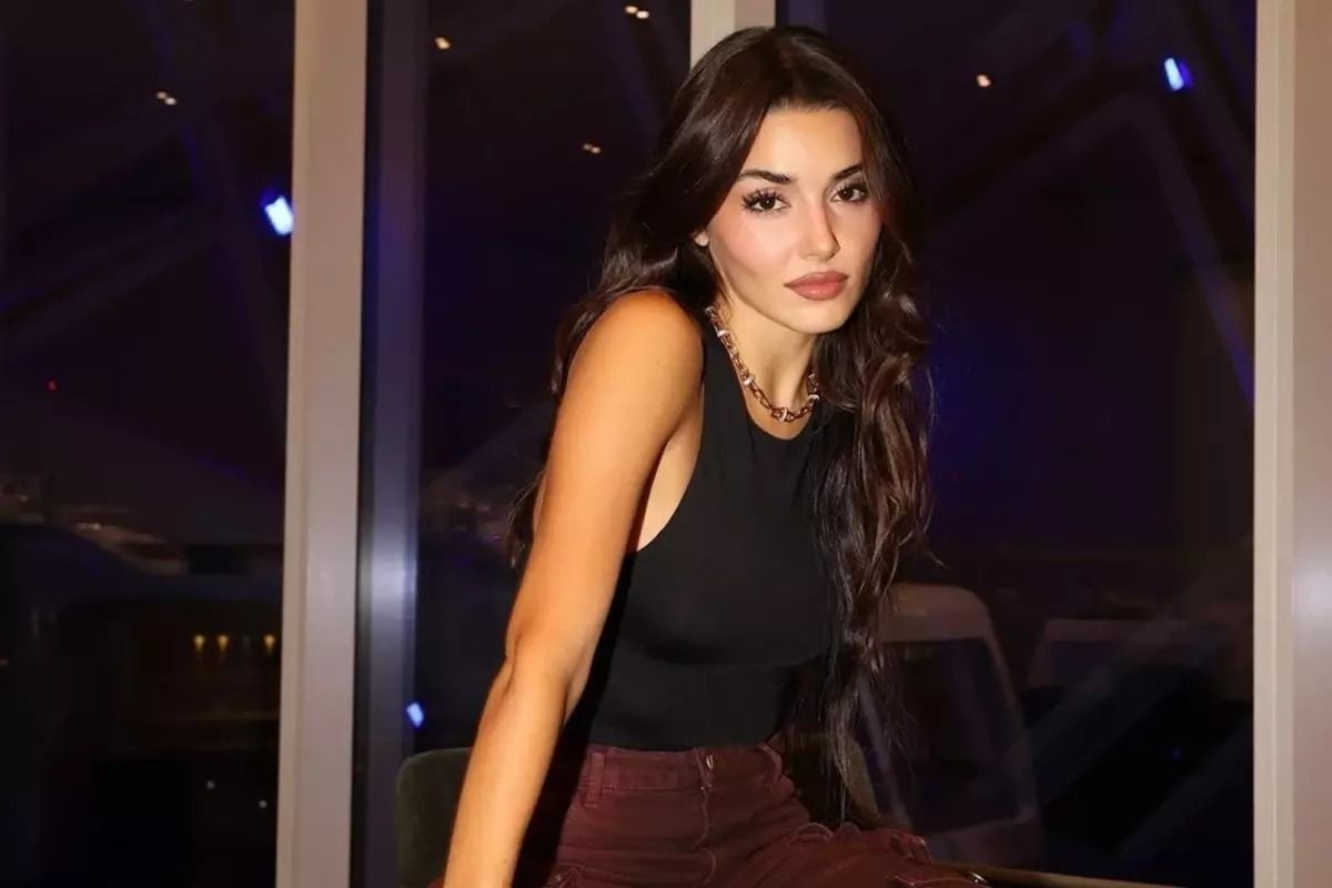 Hande Erçel'den ters köşe... Onur Güvenatam aşkını itiraf etti - Sayfa 6