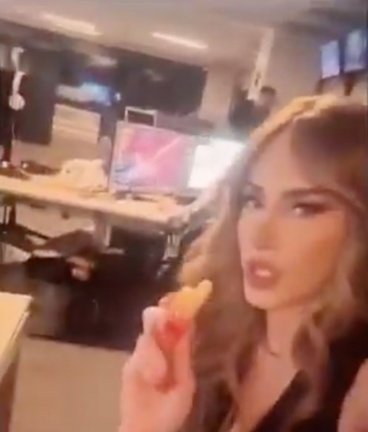 Ela Rümeysa Cebeci'den Cem Yılmaz'a skandal uyuşturucu videosu! Jandarma operasyonunda şok kayıt… - Sayfa 10