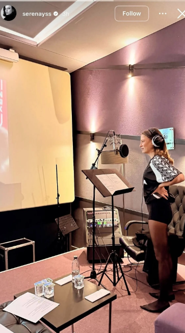 Serenay Sarıkaya’nın paylaşımı olay oldu: “Çorap mı ayakkabı mı?” - Sayfa 8