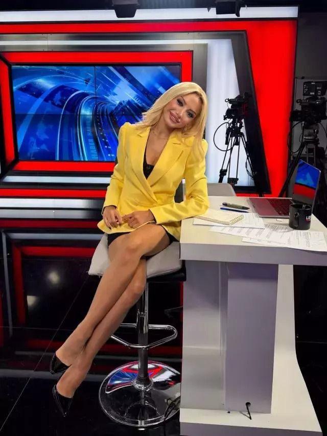 AK Partili isim tepki göstermişti! İşte giyimiyle sınırları zorlayan o sunucu - Sayfa 4