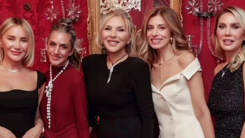 Sabancıların yeni yıl partisinde 'kız neşesi' - Sayfa 4
