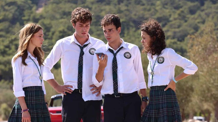 Bir dizi daha final kararı aldı! Ünlü oyuncu sosyal medyadan ateş püskürdü - Sayfa 4