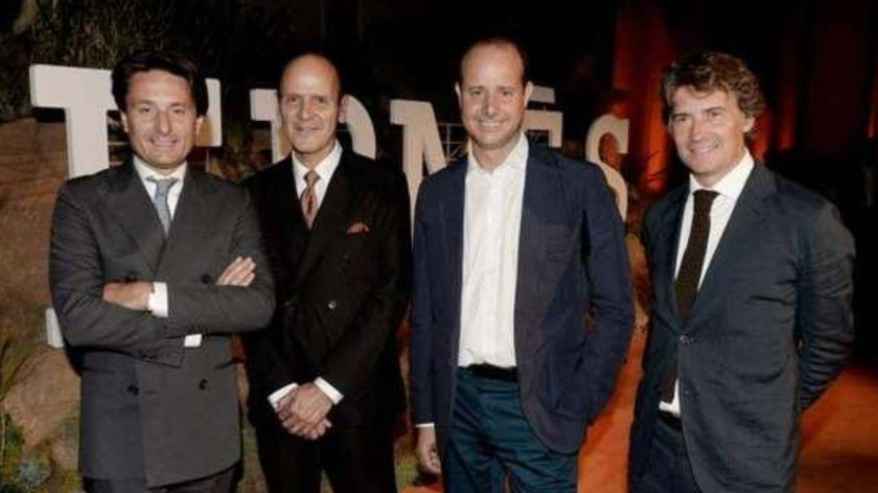 Zirvedeki servet dudak uçuklattı: Dünyanın en zengin 10 ailesi - Sayfa 6