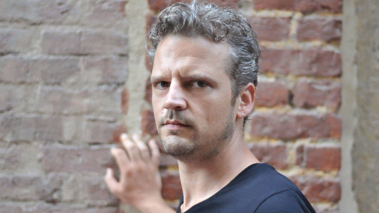 Ünlü yönetmen Seren Yüce evinde silahlı saldırıya uğradı! Kapıyı kasklı saldırgan çaldı… - Sayfa 5