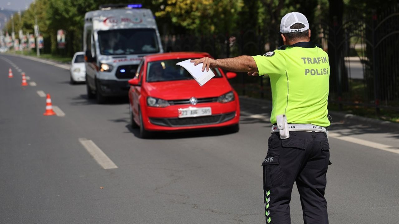 Trafikte bütün cezalar değişiyor! İşte Meclis’in bu haftaki gündemi… - Sayfa 5